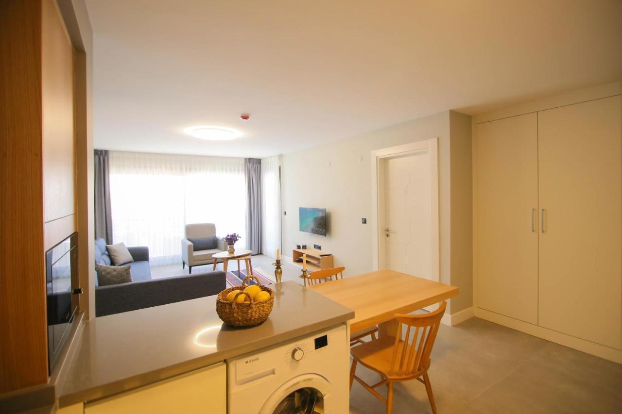 Krem Marin Otel Çeşme Εξωτερικό φωτογραφία