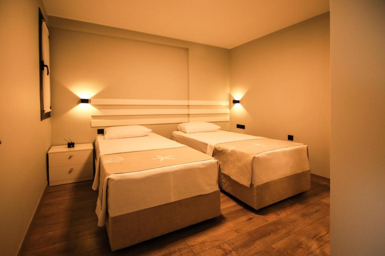 Krem Marin Otel Çeşme Εξωτερικό φωτογραφία